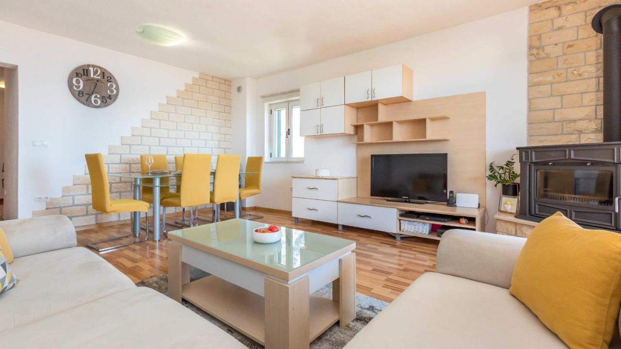 Apartments Lana มาคาร์สกา ภายนอก รูปภาพ